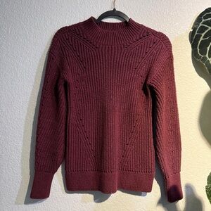 Red/brown A&F knit sweater design